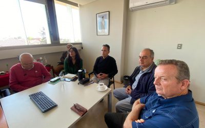 MOP se reúne con organizaciones y gremios productivos de la región para informar sobre avances del proyecto de Circunvalación y mejoras a la Ruta 5 existente
